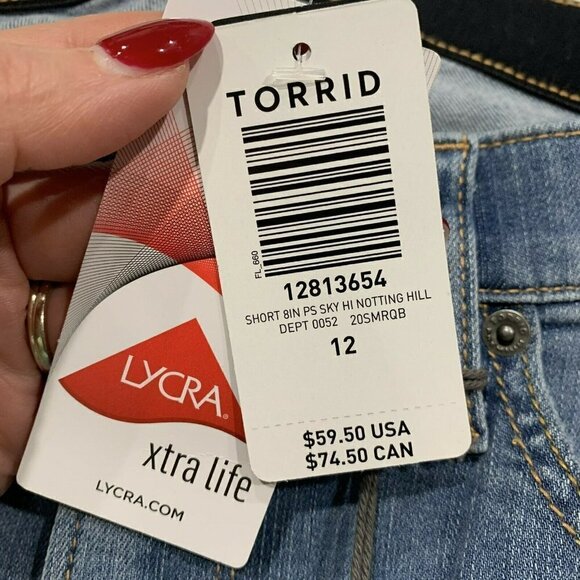 Torrid Sky High Skinny First At Fit Distressed Blue Denim Shorts Women's Size 12 - Picture 4 of 13